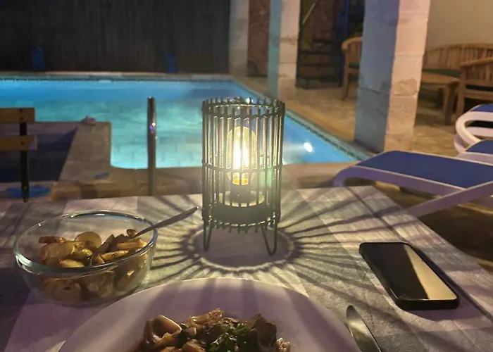 Kwatera prywatna House Of Character - With A Pool View